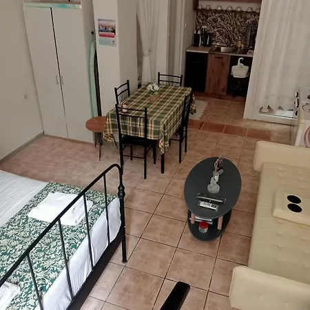 Panagiota Apartment *